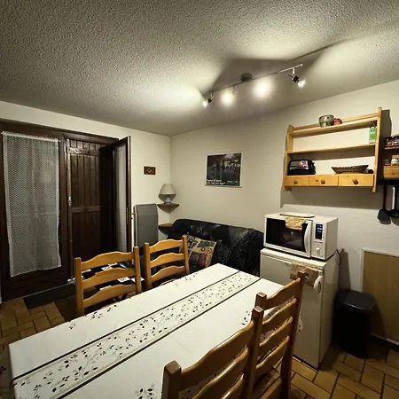 Cretes - + Alcove Centre Village Mae-0224 Apartment *